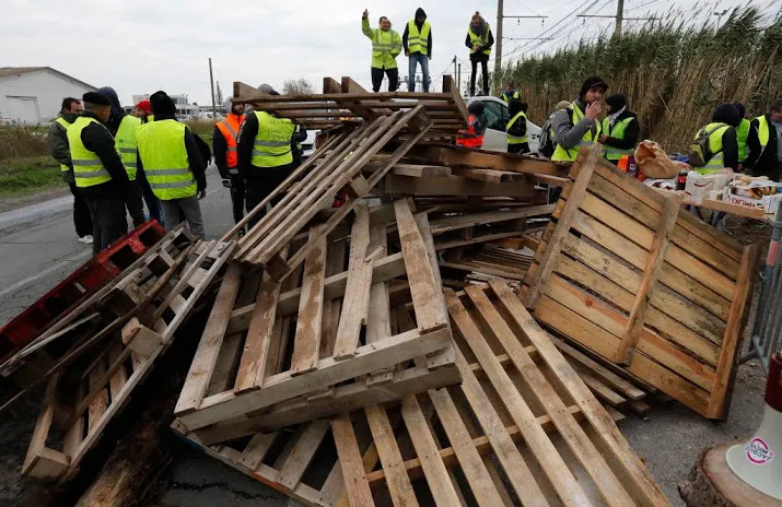 franse acties deren nederlandse trucker amper