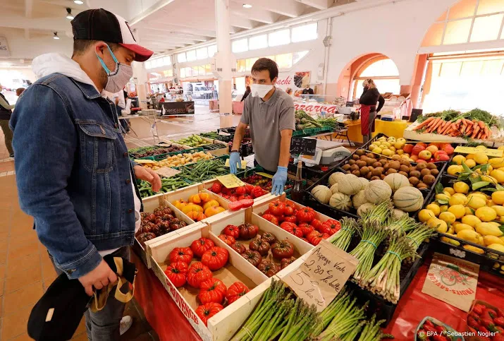 franse economie herstelt langzaam na versoepelingen lockdown