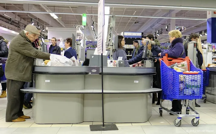 franse supermarkten zetten verwarming komende winter lager