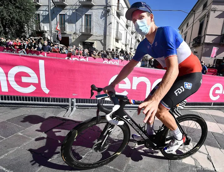 fransman demare boekt met overmacht tweede ritzege in giro