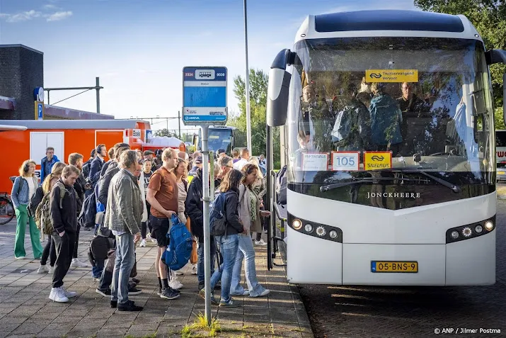 friesland gebruikt extra geld ov voor meer busvervoer