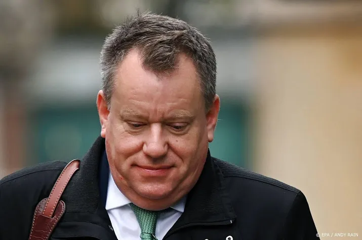 frost bij aankomst in brussel hard werken aan brexitdeal