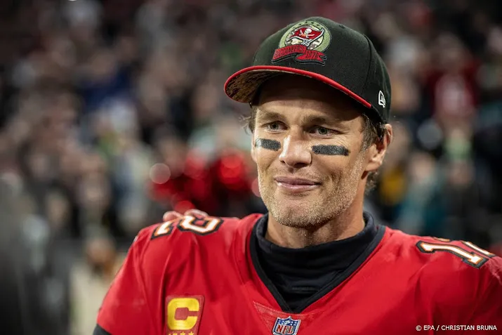 ftx oprichter en bekende promotors brady en curry aangeklaagd