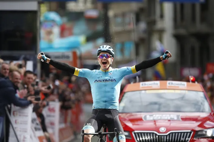 fuglsang wint met solo luik bastenaken luik