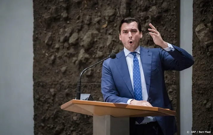 fvd leider baudet weigert neveninkomsten bekend te maken