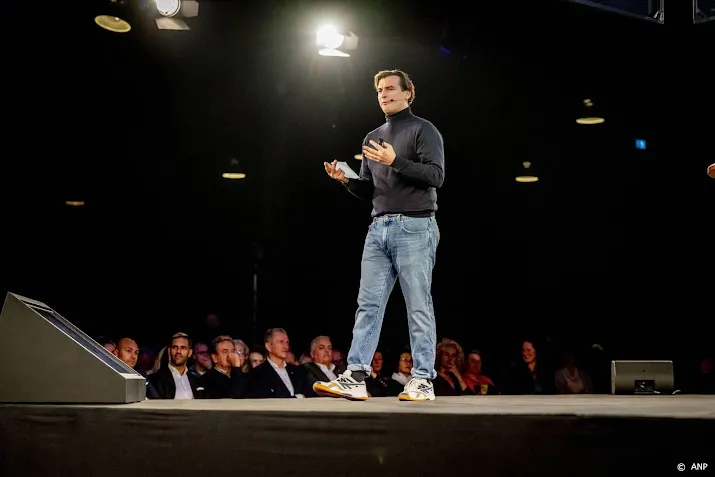 fvd onderzoekt mogelijke it aanval zwijgt over datalek