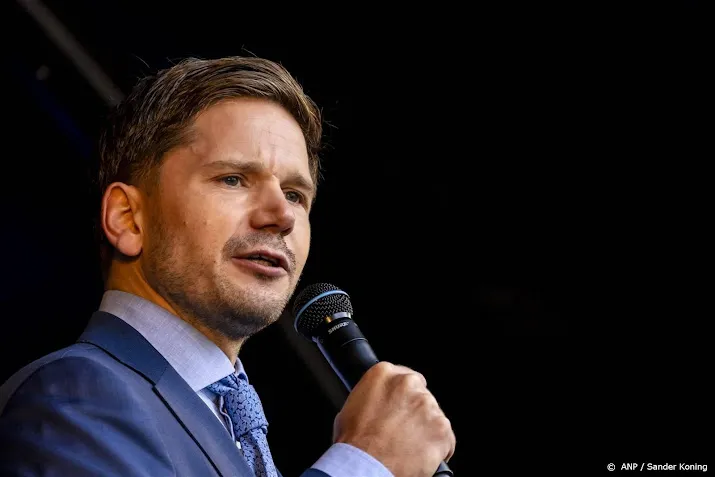 fvder van meijeren baudet heeft hoofdwond lijkt te herstellen