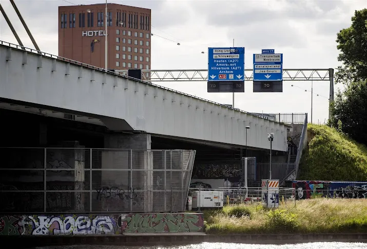 galecopperbrug richting arnhem dicht om werkzaamheden
