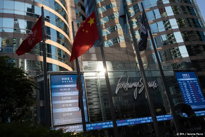 gamebedrijf tencent uitblinker op lagere beurs in hongkong