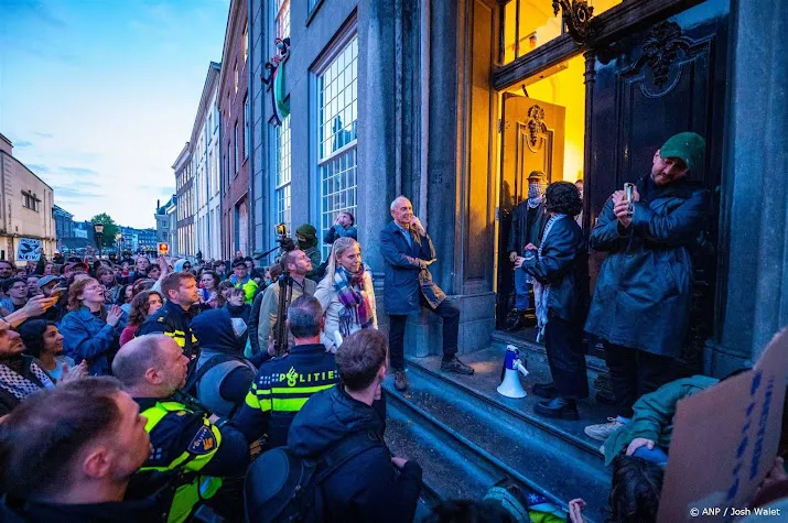 gaza demonstranten oog in oog met me in utrecht