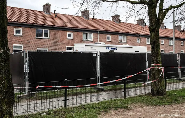 gebedsdienst arnhemse moskee voor dood kind