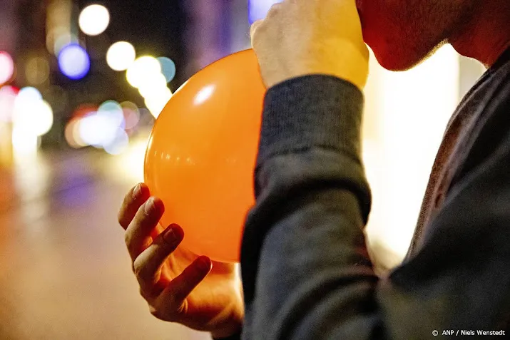 gebruik lachgas in verkeer straks mogelijk op te sporen in adem