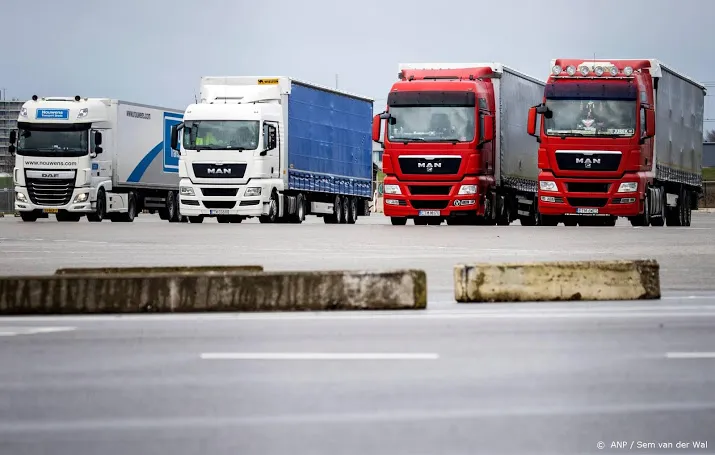 geef vrachtverkeer uitzondering bij avondklok