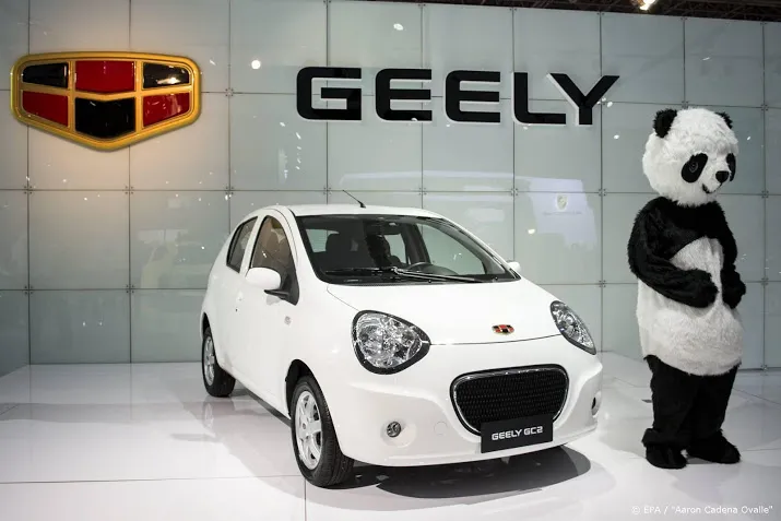 geely praat met aston martin over investering