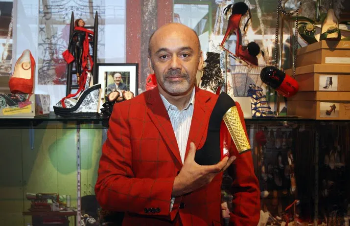 geen alleenrecht louboutin op rode zolen