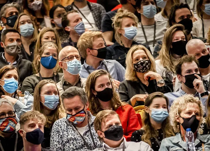 geen coronabesmettingen tijdens eerste proefevenement fieldlab