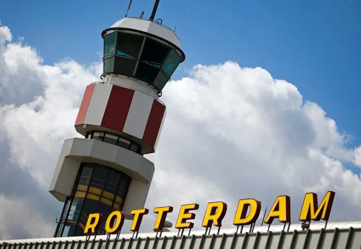 geen grotere terminal luchthaven rotterdam