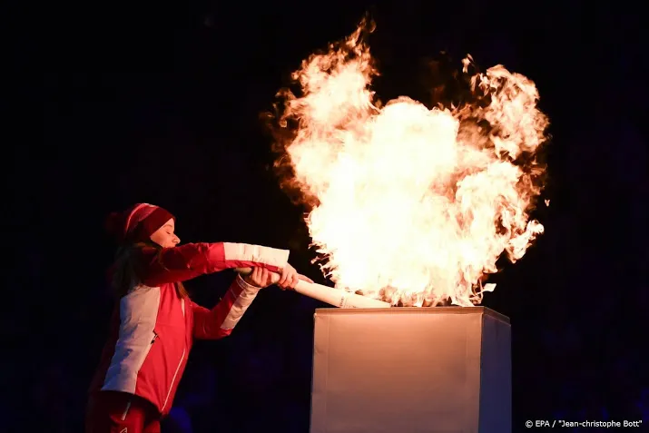 geen japanse kinderen bij ceremonies olympische vlam