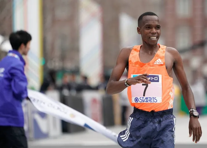 geen londen maar marathon wenen voor kimetto
