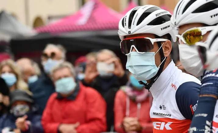 geen nieuwe positieve coronatesten in ronde van italie