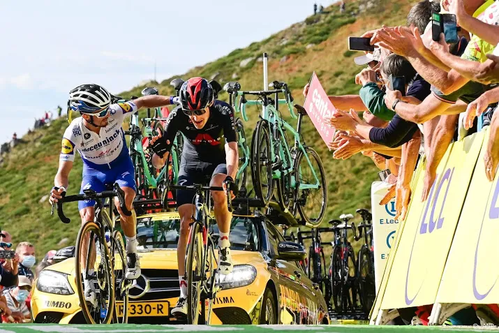 geen publiek meer bij finishes tour de france