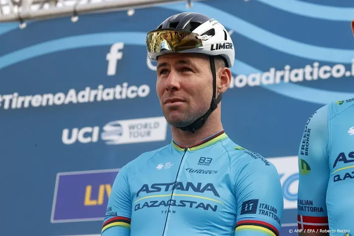 geen scheldeprijs voor wielrenner cavendish