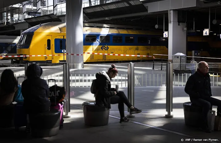 geen treinen dit weekend tussen schiedam en den haag