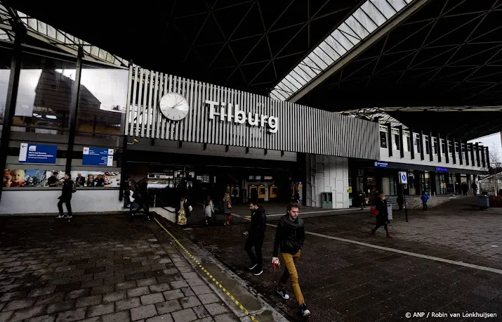 geen treinen van den bosch naar tilburg en boxtel rest van week