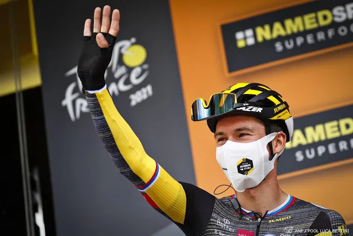 gehavende roglic overleeft vierde rit en bekijkt het per dag