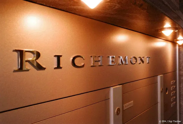 gele hesjes zitten luxemerk richemont dwars