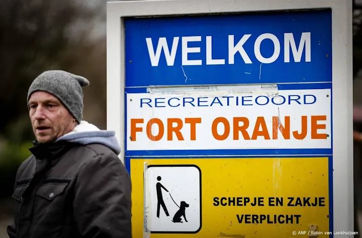 gemeente zundert veilt voormalige camping fort oranje