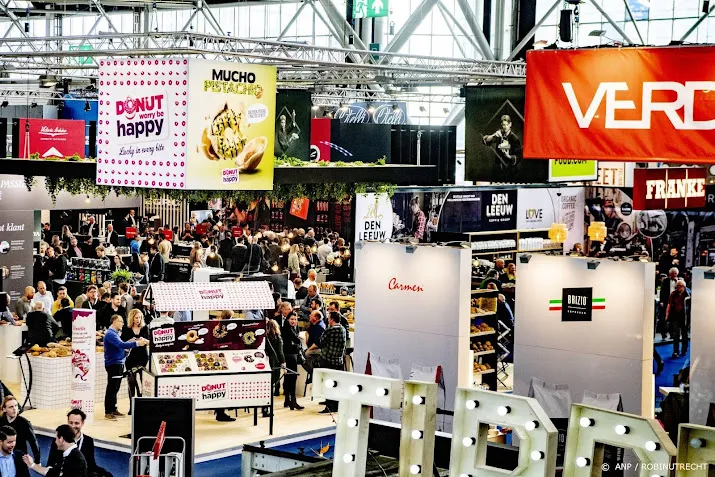 geplaagde horecasector wisselt ideeen uit op vakbeurs amsterdam