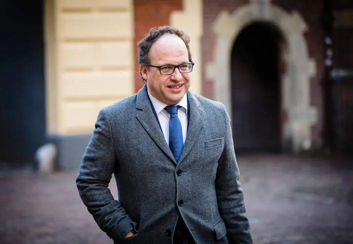 gesprek inburgeringstoets geschrapt om tekort