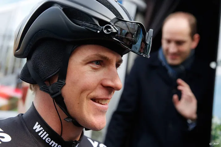 gestopte reus gaat werelduurrecord aanvallen