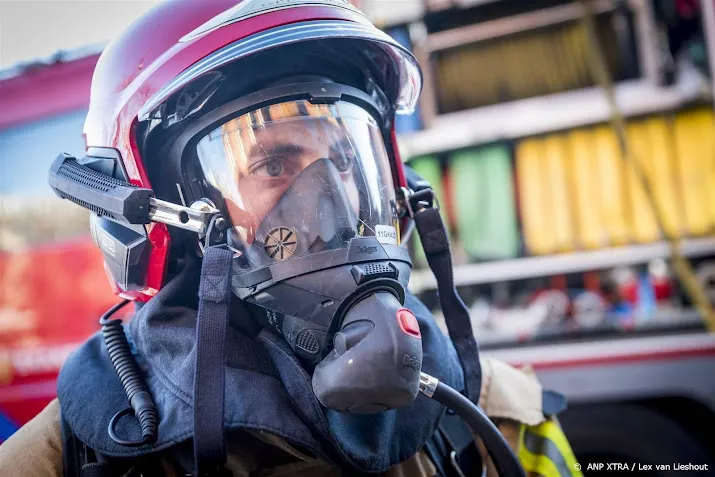 gewonde bij woningbrand in s gravenzande