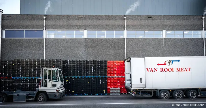 ggd gaat gezondheidschecks controleren bij van rooi meat
