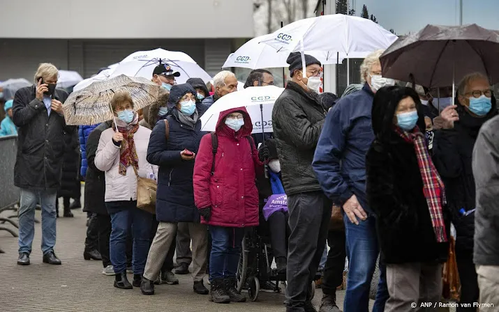 ggd hollands midden stopt met boosterprikken zonder afspraak