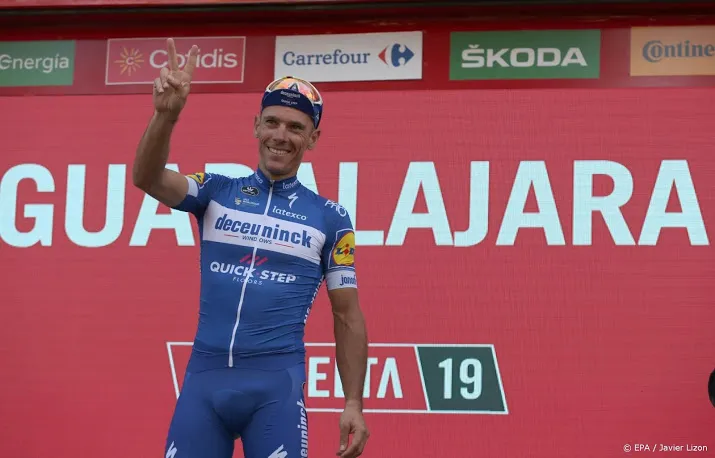 gilbert sluit in lombardije af bij quick step