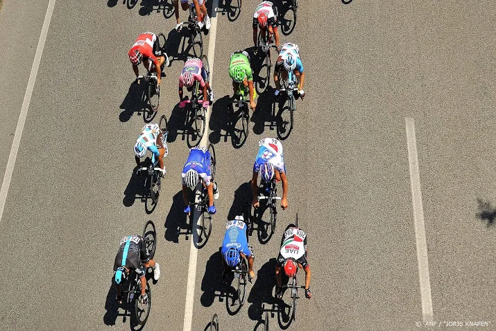 giro 2020 met drie individuele tijdritten