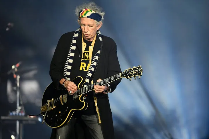 gitaarmaker gibson in financieel zwaar weer