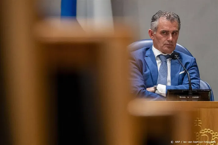 gl pvda kamerlid van der lee geeft vvd schuld van zege pvv