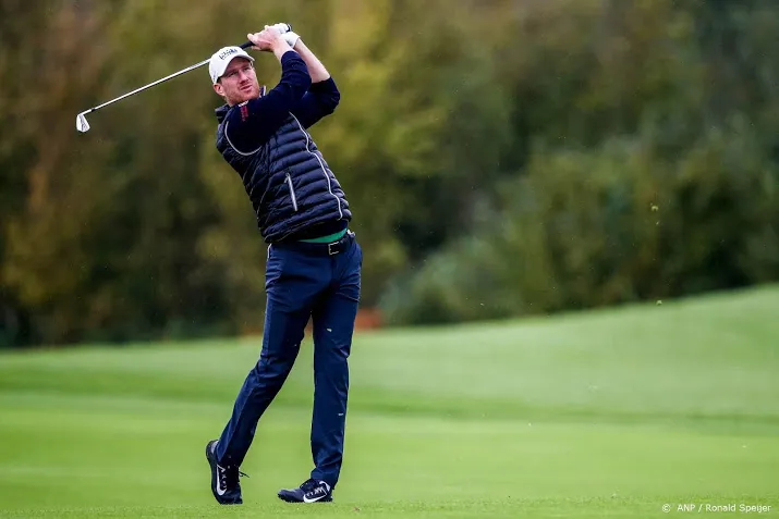golfer besseling zakt wat weg luiten herstelt zich