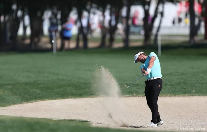 golfer luiten blijft in hogere regionen van saudi international