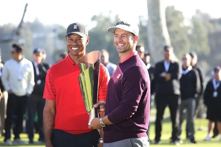 golfer scott wint thuistoernooi tiger woods