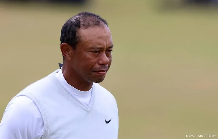 golfer woods speelt met mank been alleen nog de majors