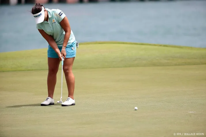 golfster lee wint ana inspiration van dam in middenmoot