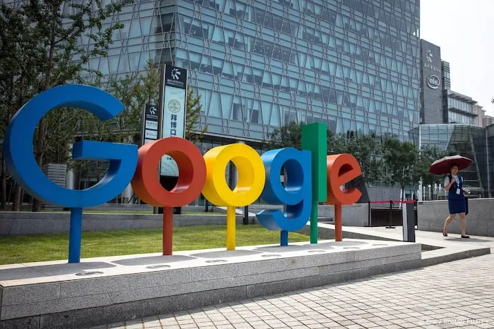 google blokkeerde 8 miljoen advertenties over oorlog in oekraine