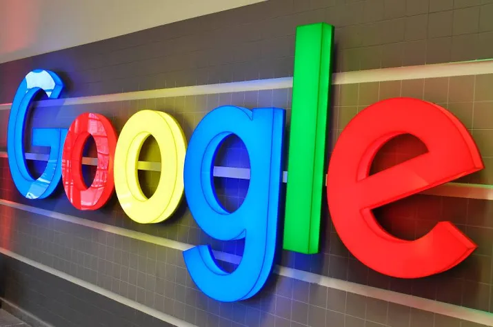 google moeder lijdt verlies op hogere omzet