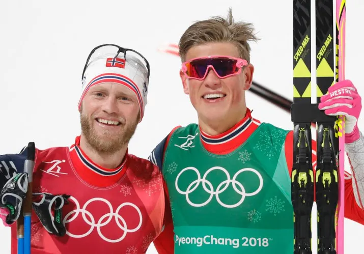 goud noorse mannen op teamsprint langlaufen