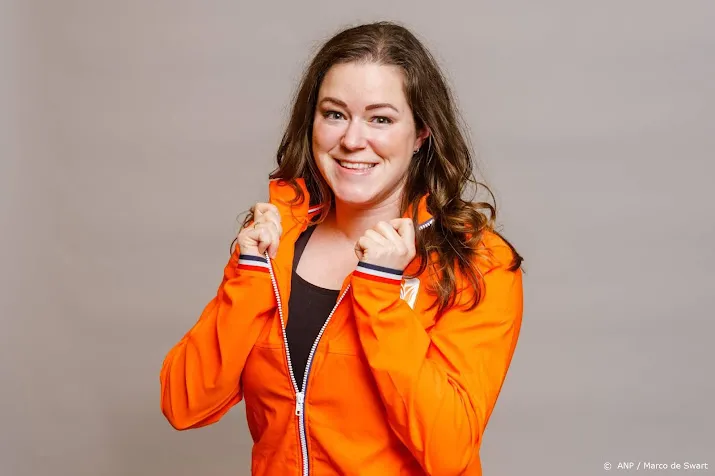 goud voor amazone voets in dressuur bij paralympische spelen